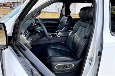 2024 Jeep Wagoneer Series II 4x2