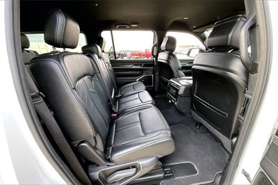 2024 Jeep Wagoneer Series II 4x2