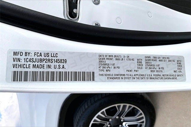 2024 Jeep Wagoneer Series II 4x2