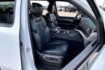 2024 Jeep Wagoneer Series II 4x2