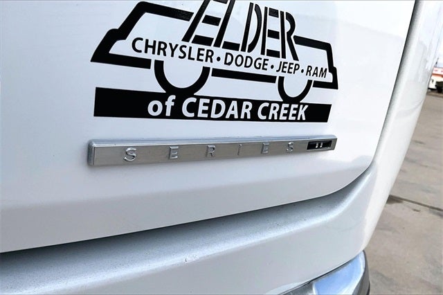 2024 Jeep Wagoneer Series II 4x2