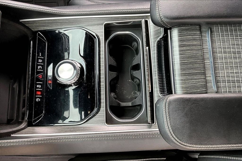 2024 Jeep Wagoneer Series II 4x2