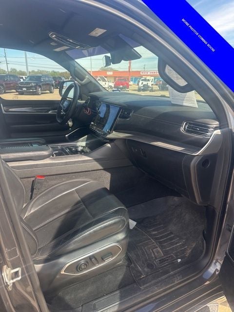 2022 Jeep Wagoneer Series III 4x2