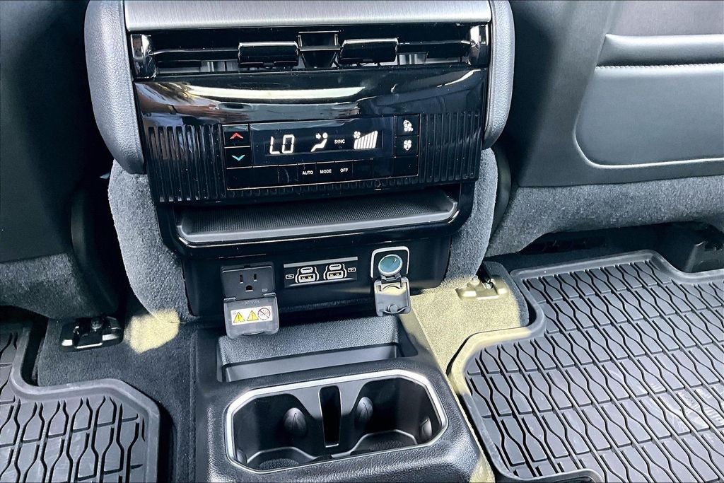 2026 Jeep Grand Wagoneer GRAND WAGONEER UPLAND 4X4