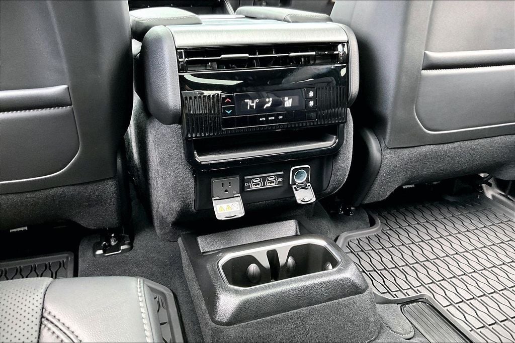 2026 Jeep Grand Wagoneer GRAND WAGONEER UPLAND 4X4