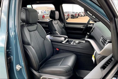 2026 Jeep Grand Wagoneer GRAND WAGONEER UPLAND 4X4