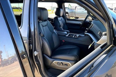 2026 Jeep Grand Wagoneer GRAND WAGONEER UPLAND 4X4