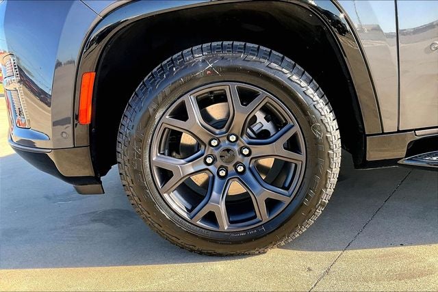 2026 Jeep Grand Wagoneer GRAND WAGONEER UPLAND 4X4