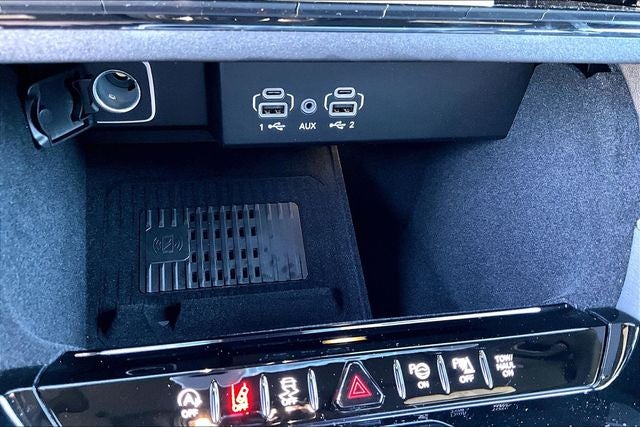 2026 Jeep Grand Wagoneer GRAND WAGONEER UPLAND 4X4