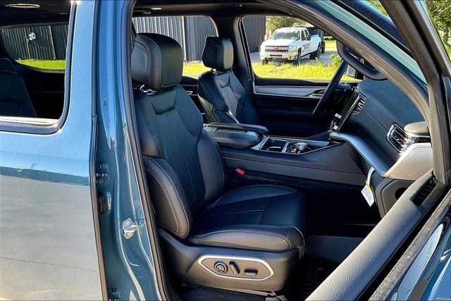 2026 Jeep Grand Wagoneer GRAND WAGONEER UPLAND 4X4