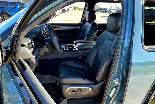 2026 Jeep Grand Wagoneer GRAND WAGONEER UPLAND 4X4