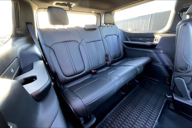 2026 Jeep Grand Wagoneer GRAND WAGONEER UPLAND 4X4