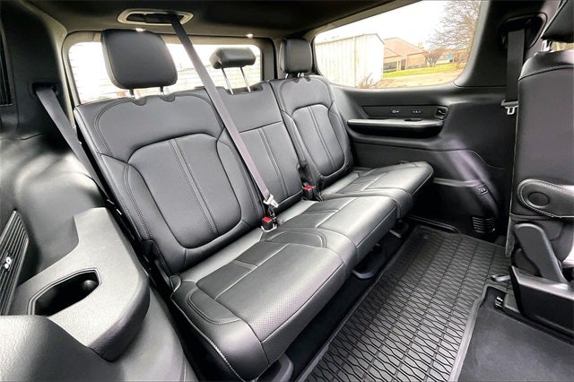 2025 Jeep Wagoneer WAGONEER OVERLAND 4X4