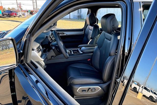 2026 Jeep Grand Wagoneer GRAND WAGONEER LIMITED ALTITUDE 4X4