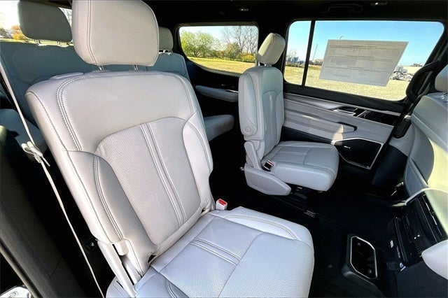 2025 Jeep Wagoneer WAGONEER LIMITED 4X4