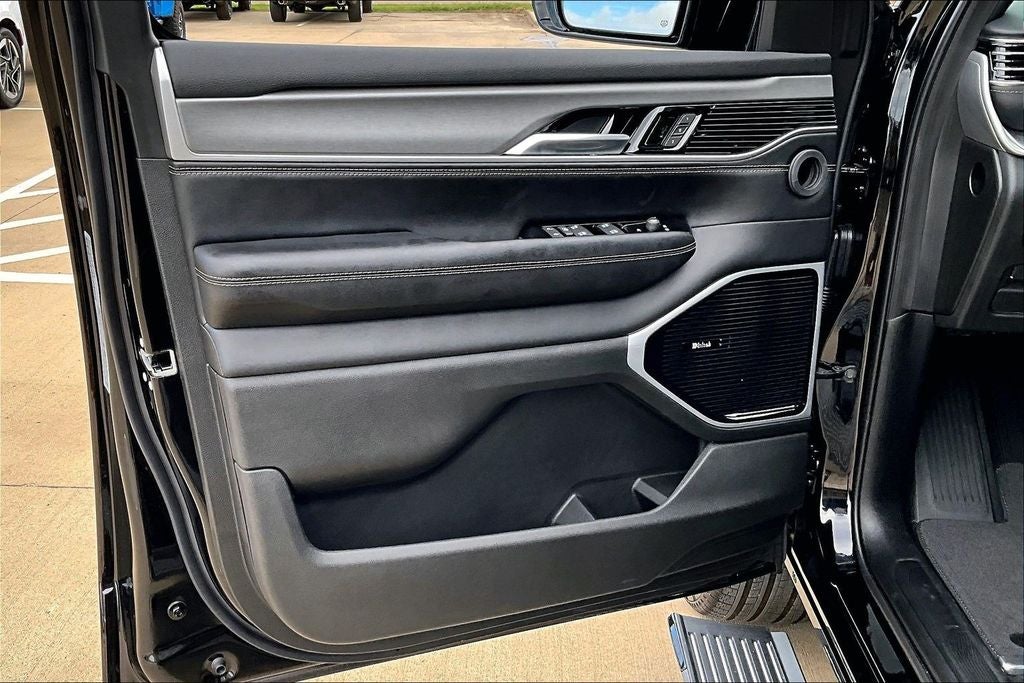 2026 Jeep Grand Wagoneer GRAND WAGONEER LIMITED RESERVE 4X4