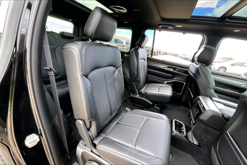 2026 Jeep Grand Wagoneer GRAND WAGONEER LIMITED RESERVE 4X4