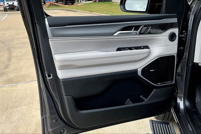 2026 Jeep Grand Wagoneer GRAND WAGONEER LIMITED ALTITUDE 4X4