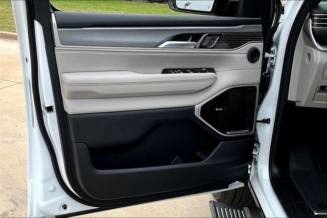 2026 Jeep Grand Wagoneer GRAND WAGONEER LIMITED ALTITUDE 4X4