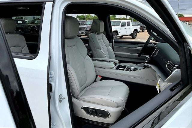 2026 Jeep Grand Wagoneer GRAND WAGONEER LIMITED ALTITUDE 4X4