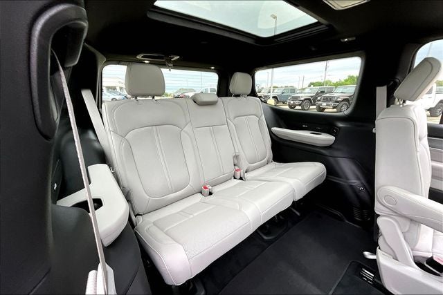 2026 Jeep Grand Wagoneer GRAND WAGONEER LIMITED ALTITUDE 4X4