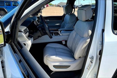 2026 Jeep Grand Wagoneer GRAND WAGONEER SUMMIT OBSIDIAN 4X4