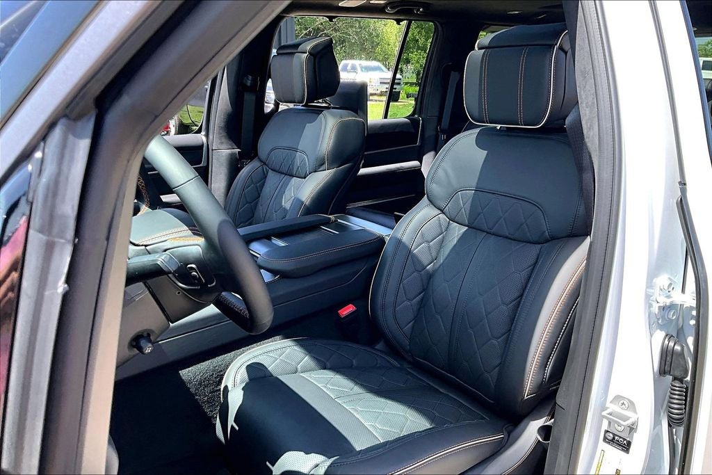 2026 Jeep Grand Wagoneer GRAND WAGONEER SUMMIT RESERVE 4X4
