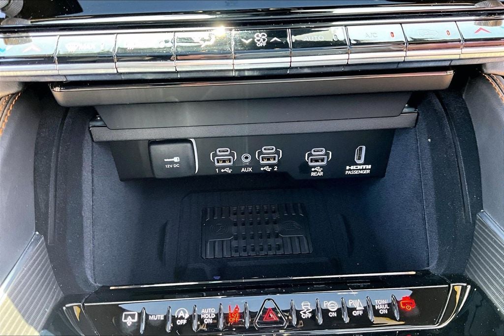 2026 Jeep Grand Wagoneer GRAND WAGONEER SUMMIT RESERVE 4X4