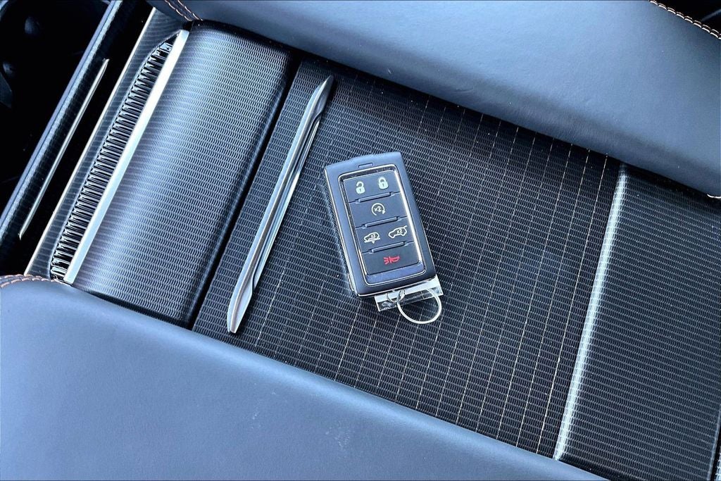 2026 Jeep Grand Wagoneer GRAND WAGONEER SUMMIT RESERVE 4X4