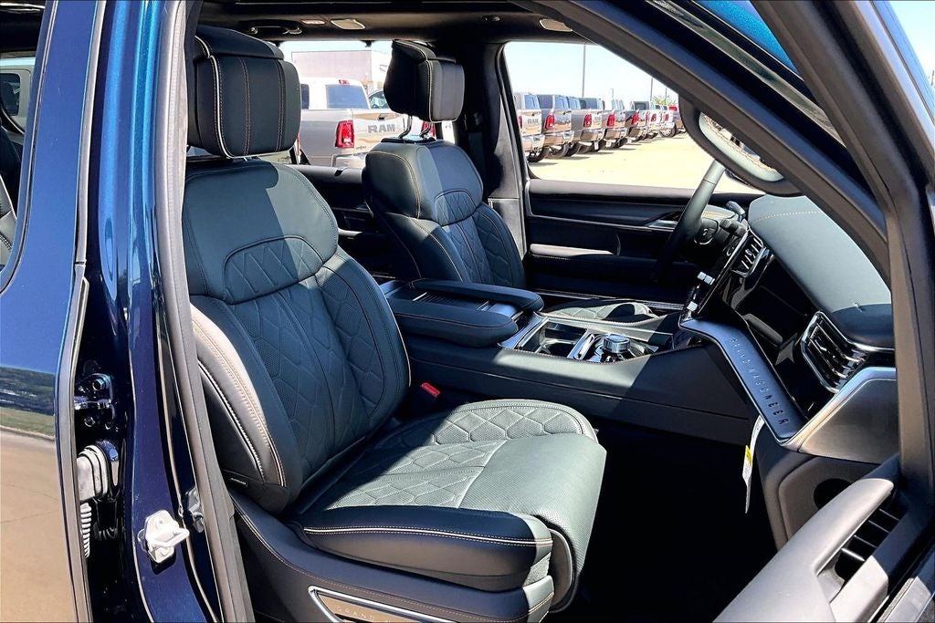 2026 Jeep Grand Wagoneer GRAND WAGONEER SUMMIT RESERVE 4X4
