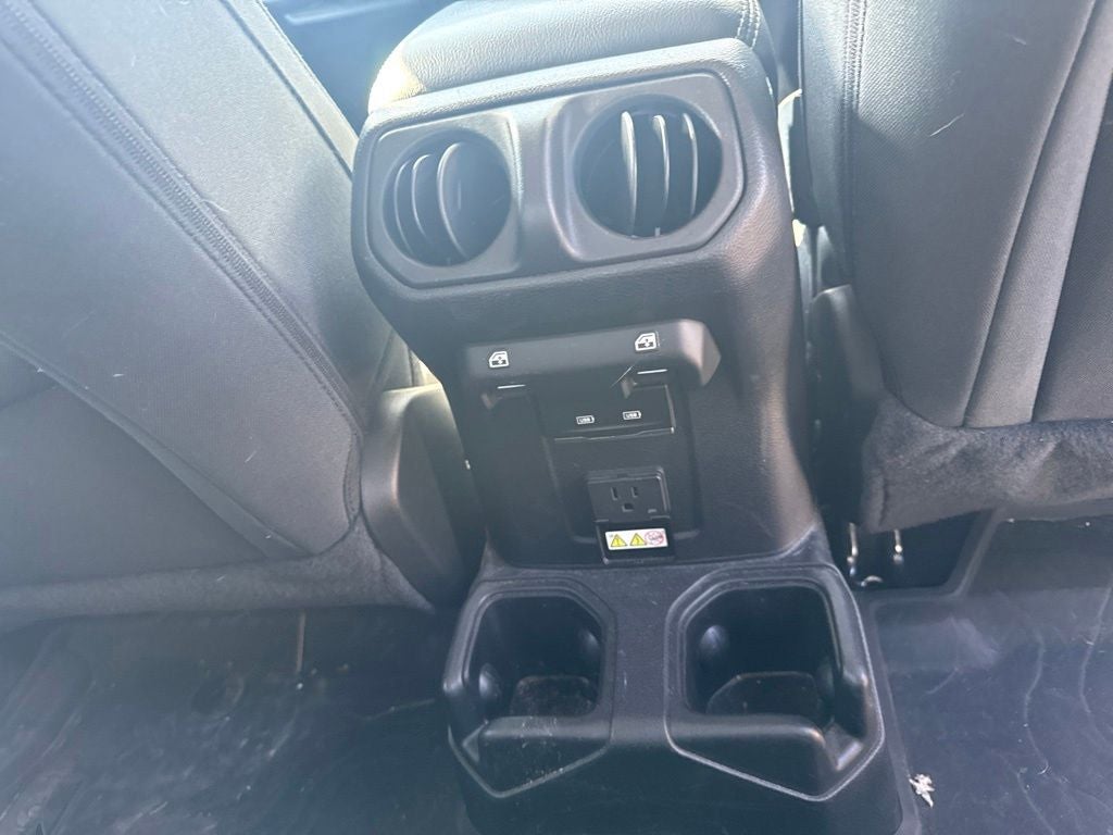 2022 Jeep Gladiator Overland 4x4