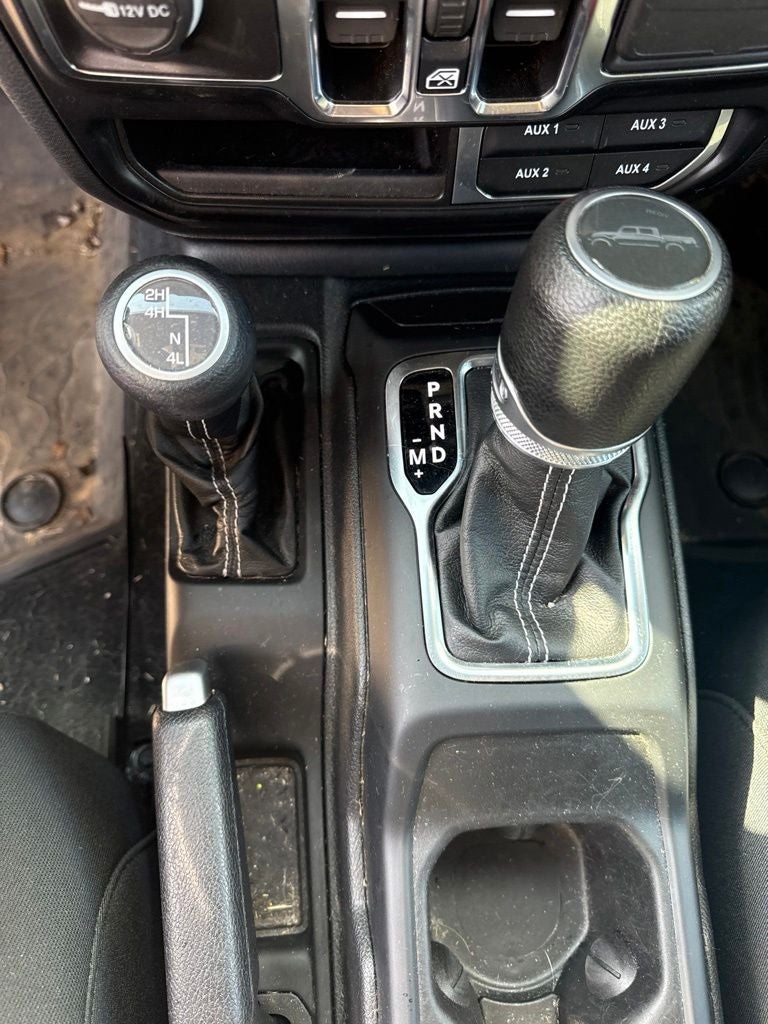2022 Jeep Gladiator Overland 4x4
