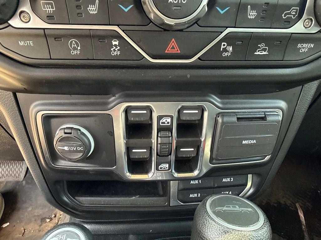 2022 Jeep Gladiator Overland 4x4