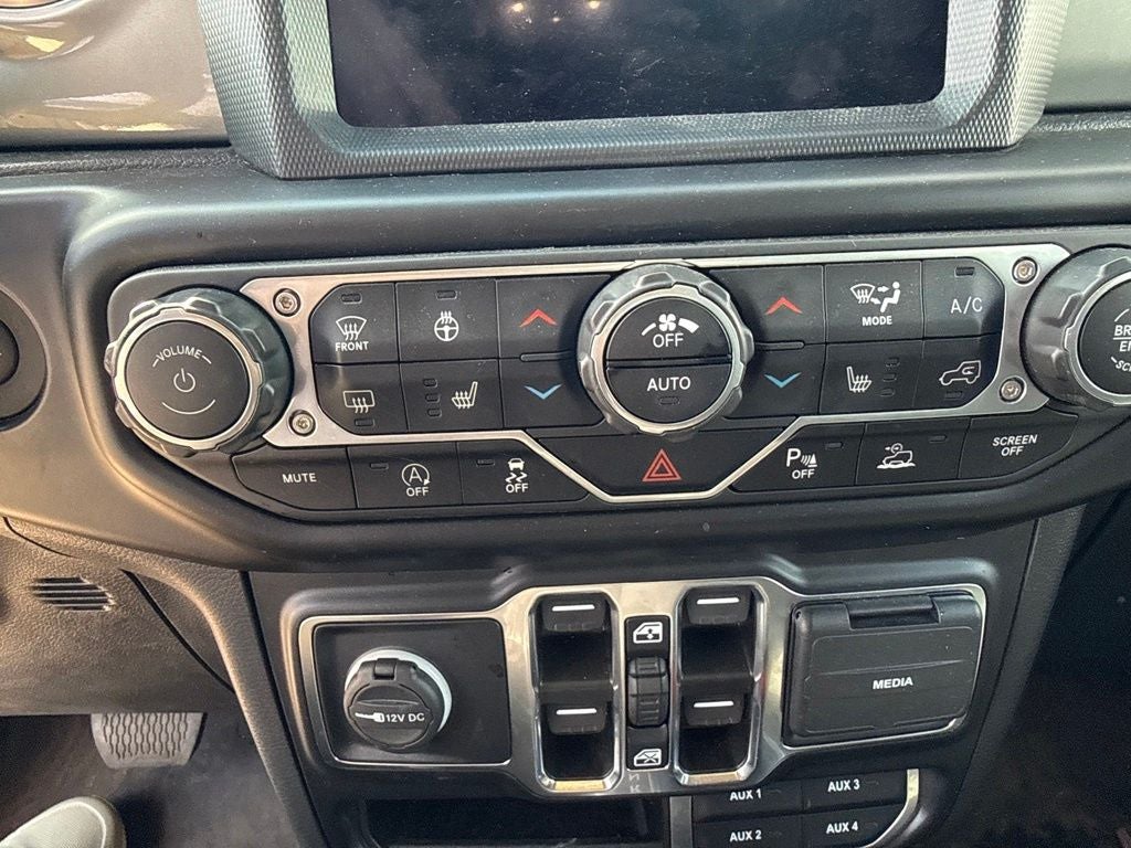 2022 Jeep Gladiator Overland 4x4