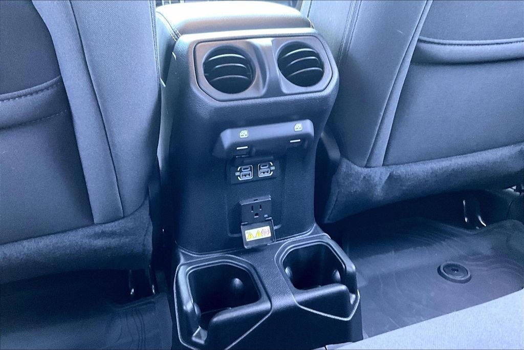 2022 Jeep Gladiator Overland 4x4