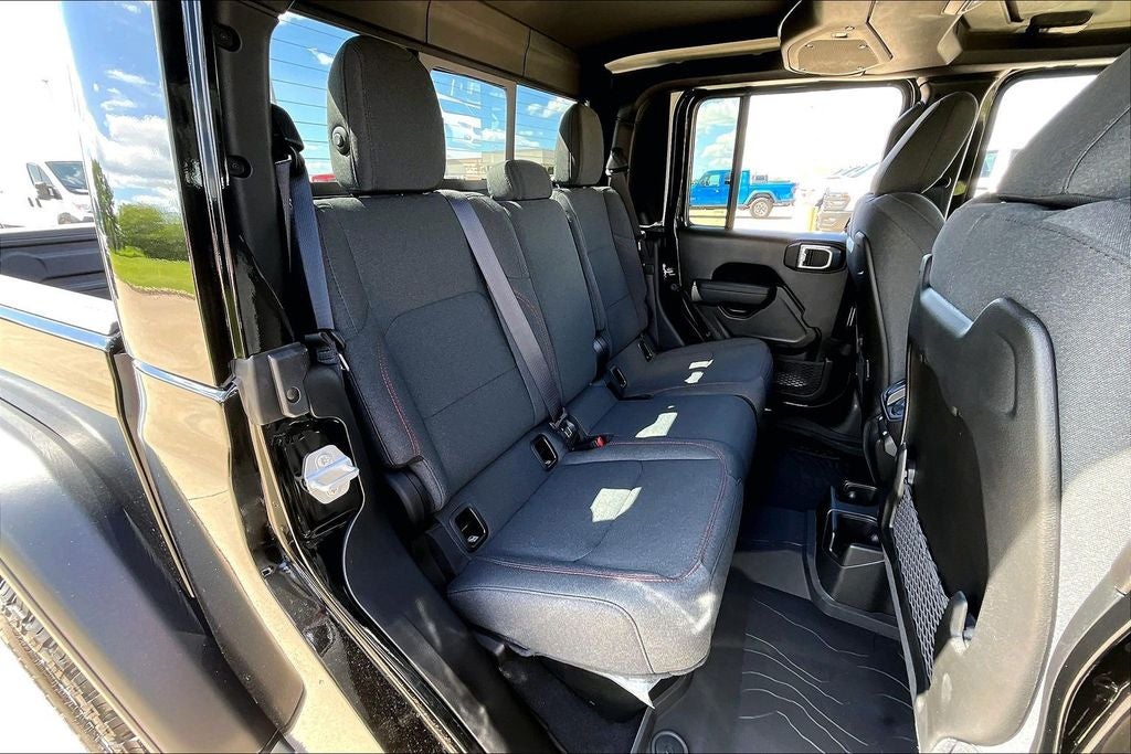 2026 Jeep Gladiator GLADIATOR RUBICON 4X4