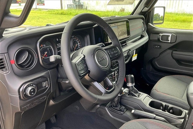 2025 Jeep Gladiator GLADIATOR RUBICON 4X4