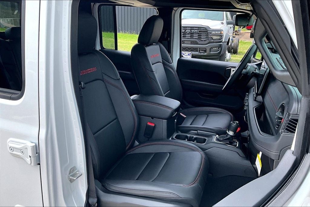 2026 Jeep Gladiator GLADIATOR RUBICON 4X4