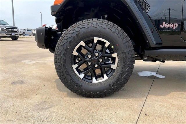 2025 Jeep Gladiator GLADIATOR RUBICON X 4X4