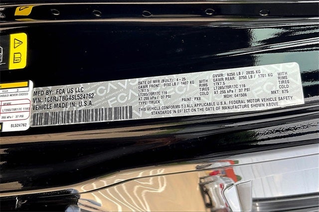 2025 Jeep Gladiator GLADIATOR RUBICON X 4X4