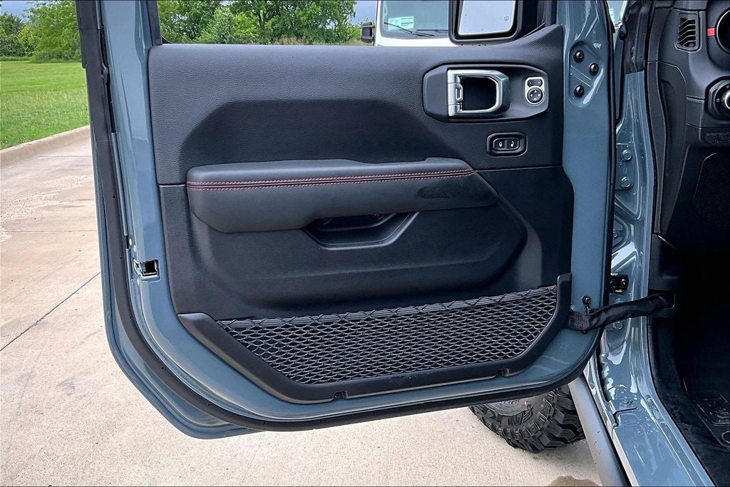 2026 Jeep Gladiator GLADIATOR SHADOW OPS 4X4