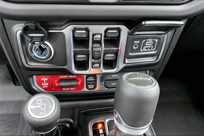 2026 Jeep Gladiator GLADIATOR SHADOW OPS 4X4