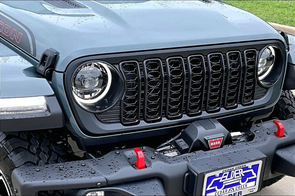 2026 Jeep Gladiator GLADIATOR SHADOW OPS 4X4