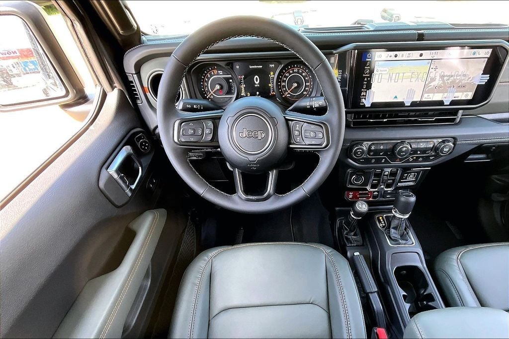 2026 Jeep Gladiator GLADIATOR MOJAVE X 4X4