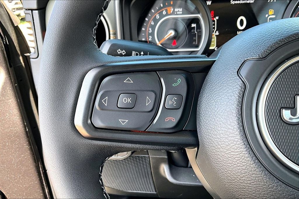2026 Jeep Gladiator GLADIATOR MOJAVE X 4X4