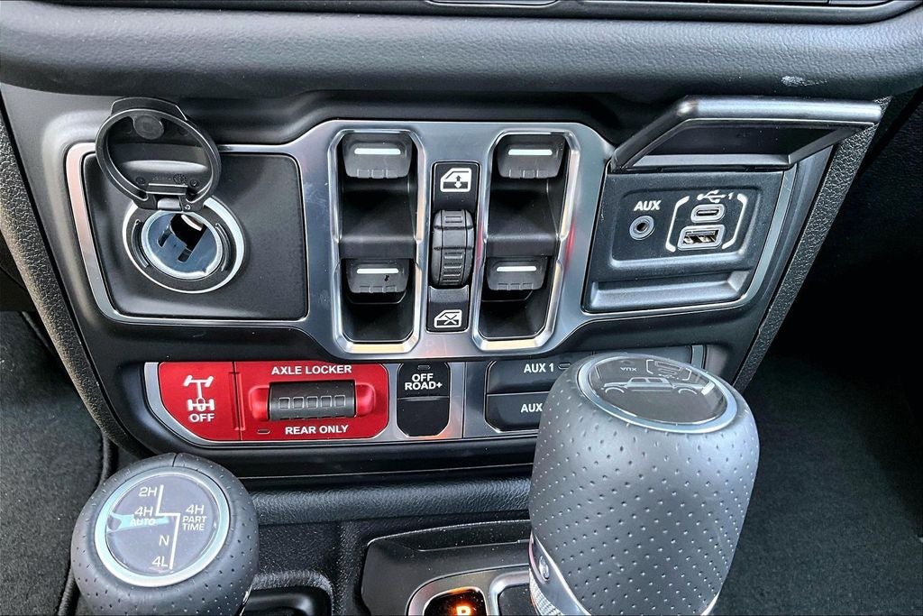 2026 Jeep Gladiator GLADIATOR MOJAVE X 4X4