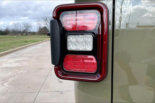 2026 Jeep Gladiator GLADIATOR MOJAVE 4X4