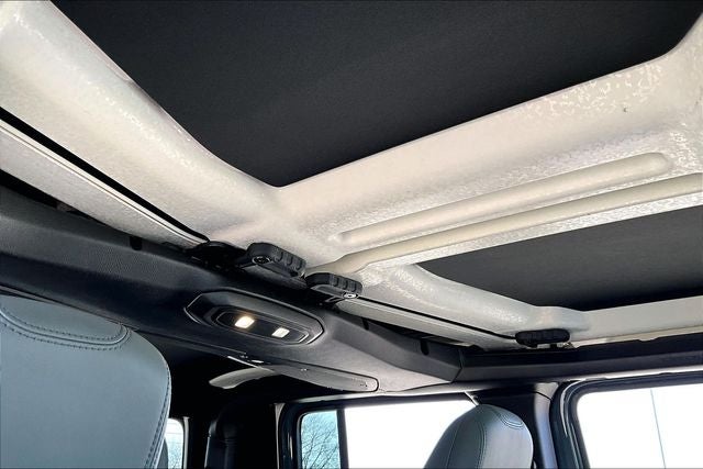 2026 Jeep Gladiator GLADIATOR MOJAVE X 4X4