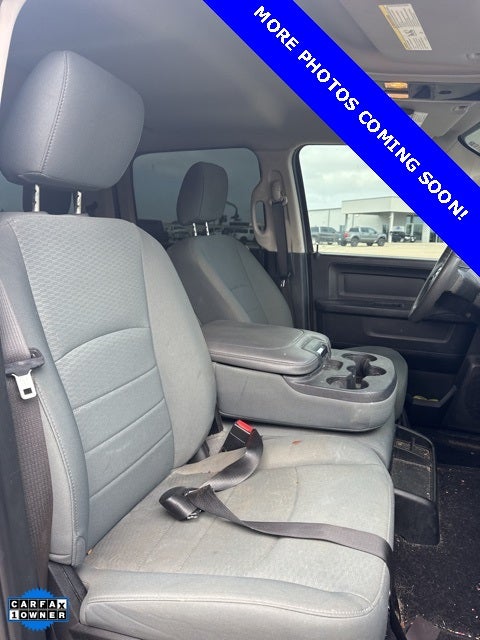 2019 RAM 1500 Classic Tradesman Crew Cab 4x4 5'7' Box