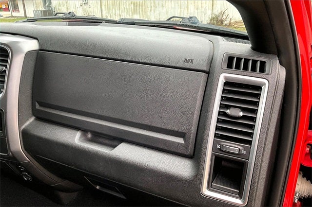 2024 RAM 1500 Classic Warlock Crew Cab 4x4 5'7' Box